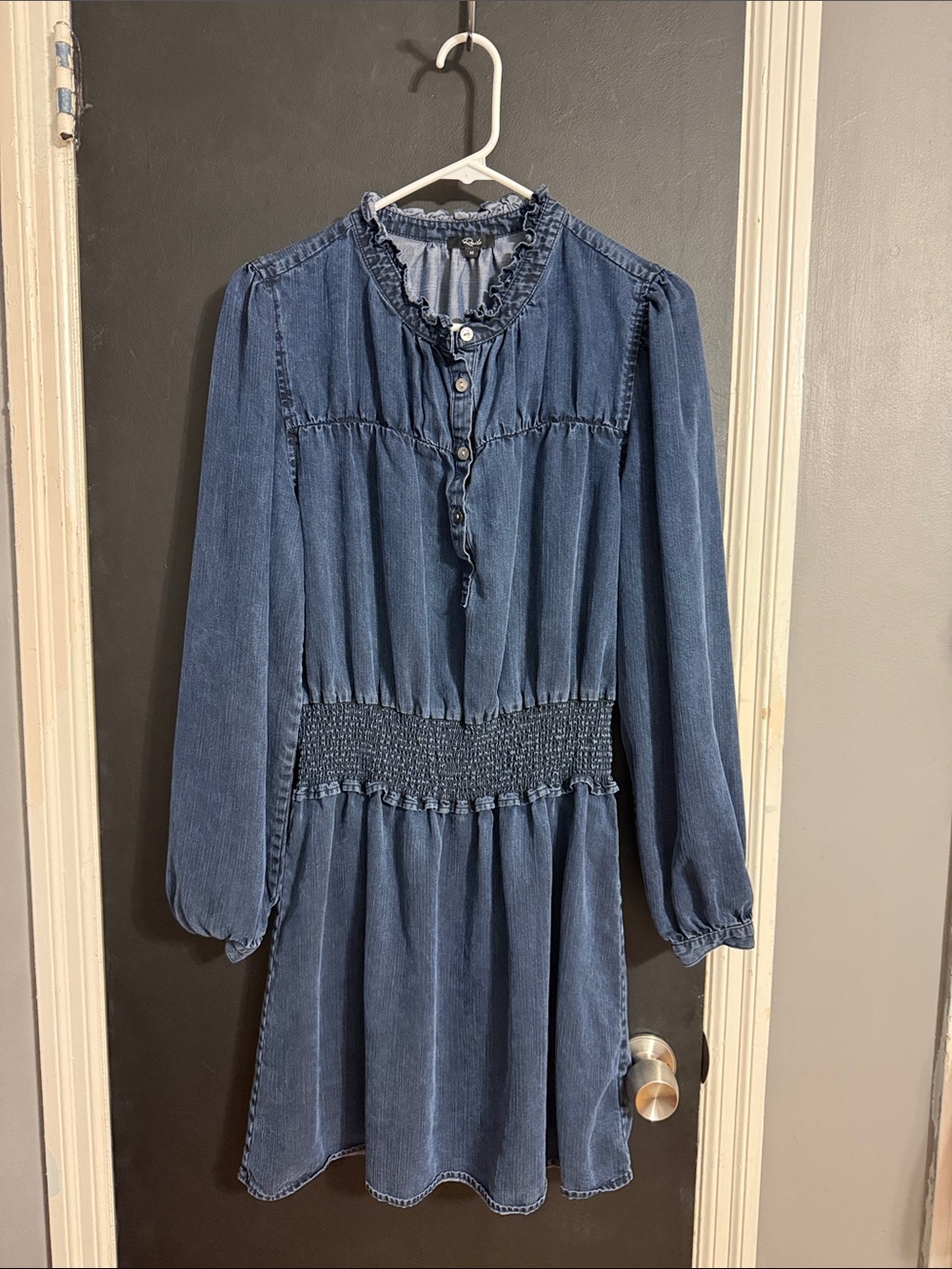 Rails Shawna Dark Vintage Tencel Long Sleeve Shirred Waist Mini Dress Size: M